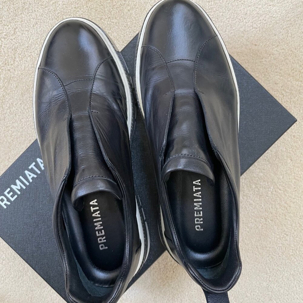 Premiata leather sneaker woman. Black color. EU Size 38